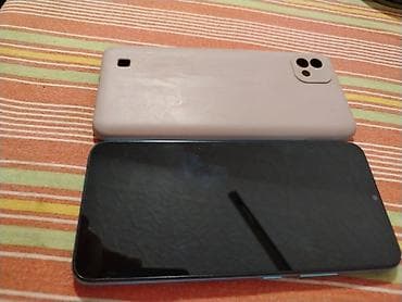 aparat za krofnice 3 u 1: Realme pametni telefon – plava boja - Ekran sa „waterdrop“ zarezom — 8