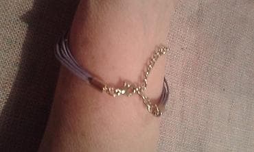 Lighters and accessories: Ljubicasta narukvica od tankih koznih niti sa zlatastim — 4