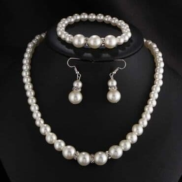 jimmy choo set: Cena: 1400din — 1