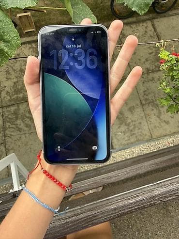 iphone 11 prodaja: Na prodaju iPhone 11 – 64 GB Prodajem iPhone 11 (64 GB) u jako dobrom — 8