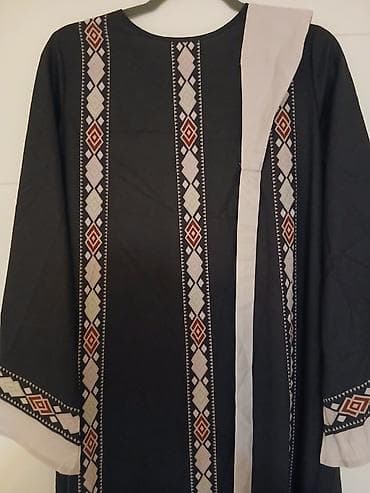 tech fleece s: Dugačka haljina/abaya sa etno vezom - Model: široka, ravna silueta sa — 2