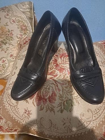 italijanske kozne cizme beograd: Cipele36. kozne — 2