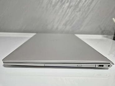 Foto i video kamere: HP Envy 17 – multimedijalni laptop hp Envy 17-ae175nz Intel core — 8