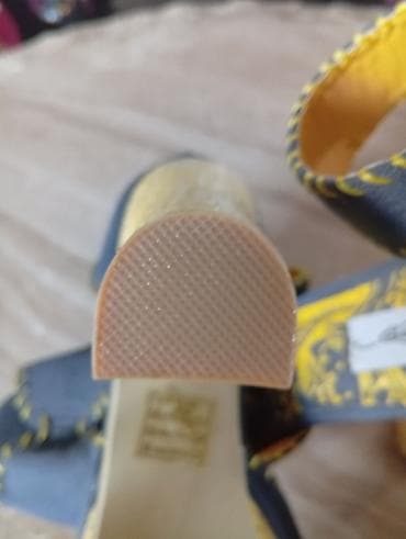 patike steve madden: Ed Hardy model Cindy zenske cipele platforme, kupljene u Londonu — 7