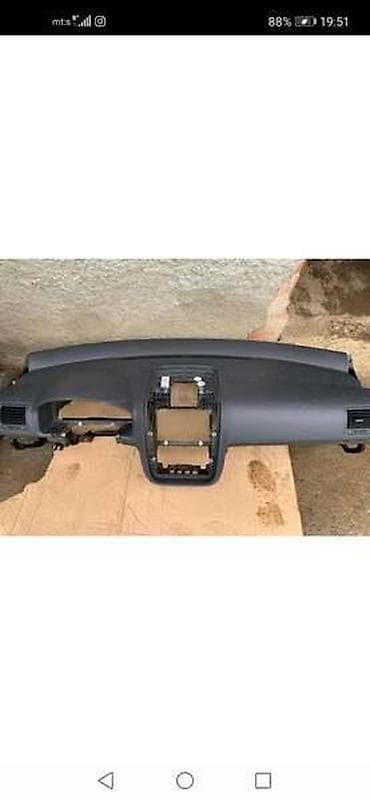 TABLA ZA VOLKSWAGEN GOLF 5 | Delovi za golfa 5