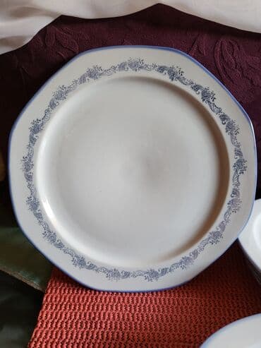 swarovski kristali cena: Servi 1960ta za kolace,poslastice, Burg ( zamak ) Lindau,Nemacka — 8