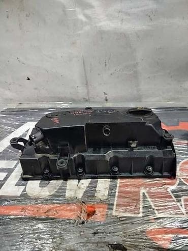 oglasi za motore: POKLOPAC VENTILA ZA VOLKSWAGEN GOLF 5 OD 2003. DO 2009. GOD. | — 3