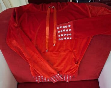 Gornji deo: M, Jednobojni, bоја - Crvena — 5