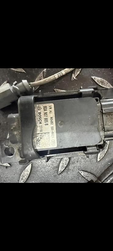 merac ulja audi a4 b8: AUDI A6 C8 NOX SENZOR 80A907805B | Audi delovi zemun altina — 2