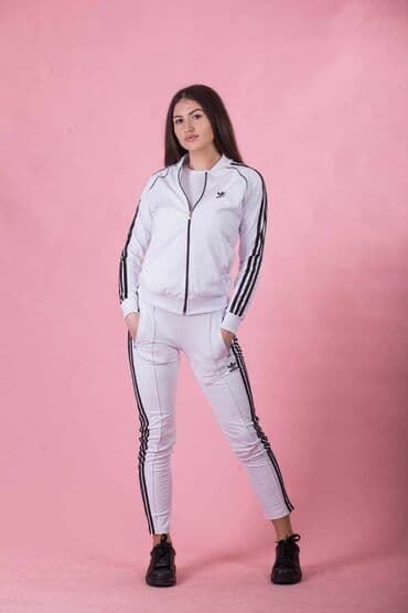 balenciaga trenerke: 3200 — 1