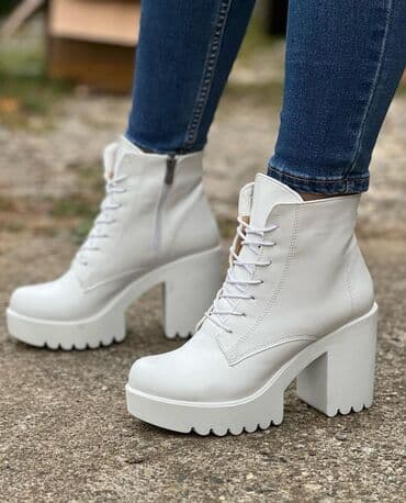 skechers zimske cipele: Cena 4300din
Peta :10cm
Br 36-40
Ptt 360 din
Isporuka 1-2dana — 3