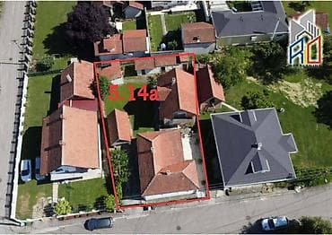 zlatibor kuca prodaja: Na prodaju useljive 2 kuće u mirnom delu Uba! Ukupna površina 180m2 — 3