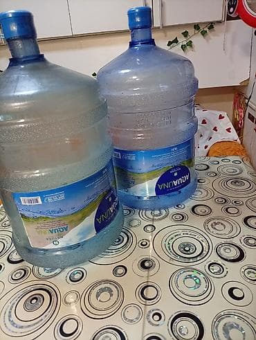 bubamara za skupljanje mleka: Aqua Una Natura – negazirana prirodna mineralna voda u galonu 18,9 l — 5