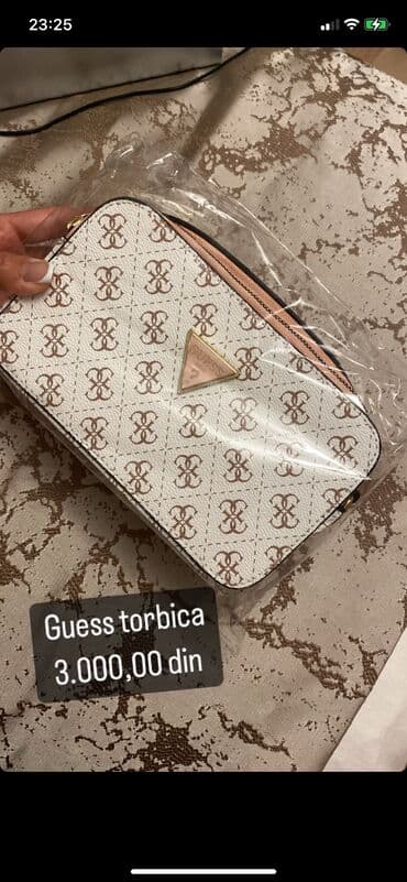 miu miu torbe: Nive torbe karl i guess novo sa etiketom 3400 din plus poklon gratis — 4