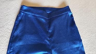 poderane farmerke: Ženske satenske pantalone – kobalt plave - Materijal: glatki, sjajni — 4