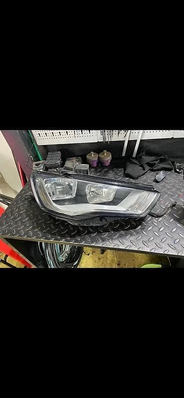 za motor: AUDI A3 8V 0 FAR RAROVI SVETLO | Audi vw delovi 06******** — 2