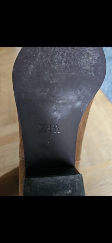 tech fleece beograd: Gležnjače, Zara, 37 — 6