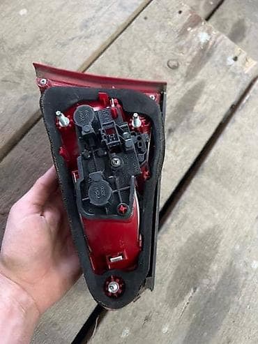 oprema za auto: STOP LAMPA ZA AUDI A4 OD 2011. DO 2015. GOD. | Unutrasnja stop lampa — 2