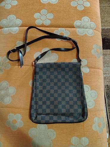 louis vuitton torbe cena: Vera Pelle - ženska torba od velura. Na prodaju, nije nošenja i — 1