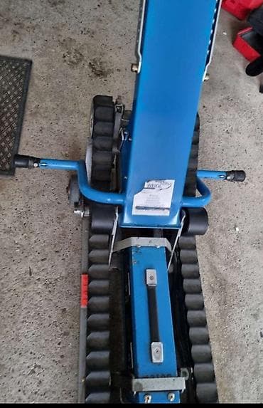 Ostali medicinski proizvodi: Električni guseničar za transport invalidskih kolica uz stepenice — 8