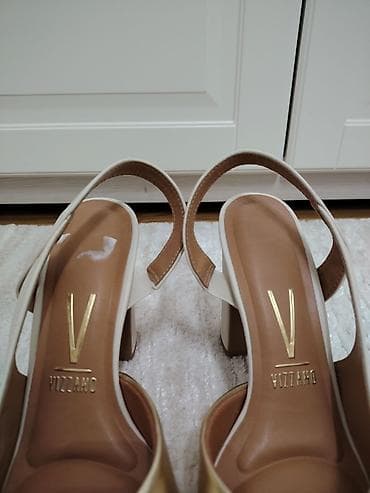 salonke boja koze: Salonke na blok štiklu - Model: Vizzano (logo na ulošku) - Tip — 6