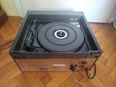 iphone polovni: Stari retro madio sa gramofonom i kasetom.Nema poklopac,ruka sa iglom — 10