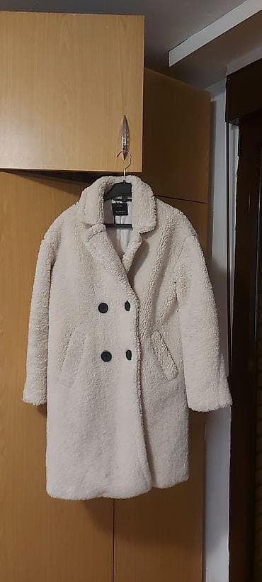 Donji delovi trenerke: Bershka, M, Jednobojni, Sa postavom — 1