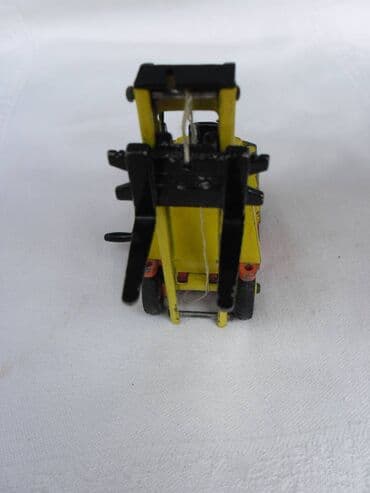 rubi serija sa prevodom na srpski: Dinky toys conveyancer,England,vintage,7 cm.,fali:vozac i rolbar — 3