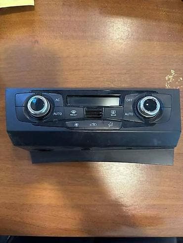 PANEL KLIME ZA AUDI A5, A4, S4 . - 8K2820043AC | Fabrički