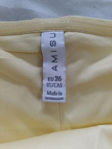 roberto cavalli deca: Žuti mini kombinezon bez bretela + bela torbica sa zlatnim lancem — 2