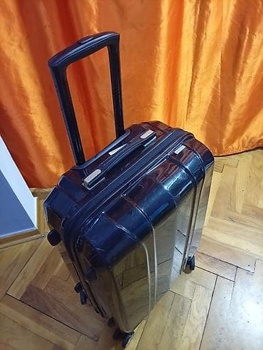 pepco torbe za plažu: Tvrdi kofer sa 4 točka, crne boje OKO. 65 40 25. MIRJEVO - — 8