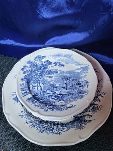 plasticne case za desert novi sad: Servis za torte,kolace engleski Enoch Wedgwood iz 70ih. Servis je — 9