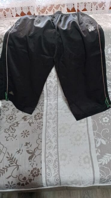 crna beretka: 2xl. muski sortc — 2