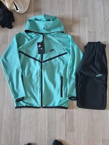 ideen 3: Ženska Nike trenerka – jakna sa kapuljačom + donji deo - Model — 9