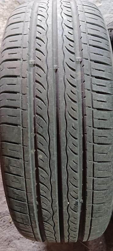 polovne garaze za auto: Auto gume,dve su letnje,par i jedna zimska,cena za sve tri — 7