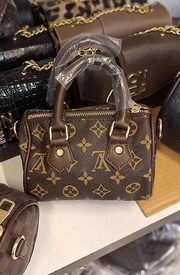 pepco zene: Cena 3500 din, uplata pa slanje. Mini torbice – ženski modeli sa — 3