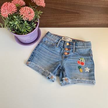 Bodiji i zeke za bebe: Prelep Abercrombie sorts za devojcice Nosen par puta,u super stanju — 2
