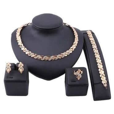 mokasine beograd: Set: Necklace, Material: Gold — 1