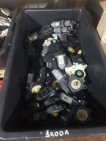 auto prikolice polovne: ELEKTRO PODIZAČ PROZORA ZA ŠKODA RAPID, FABIA, OCTAVIA . | U — 1