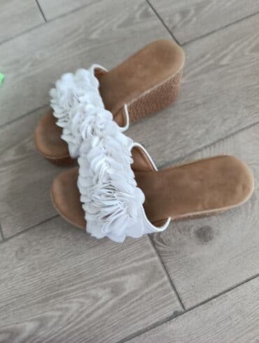 Ostala ženska obuća: Papuce 37 — 4