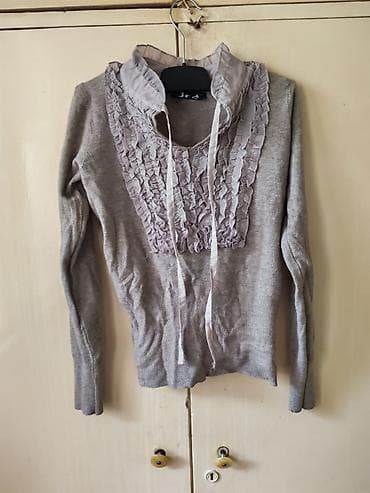 st george džemperi: Ženski džemper sa ukrasnim karnerima i košulja-kragnom - Boja — 3