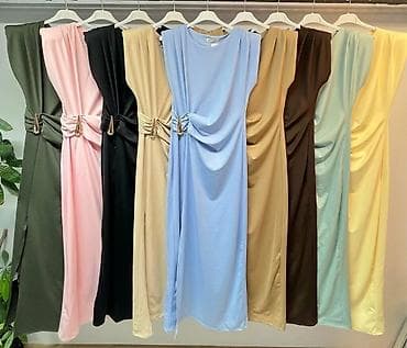 air max duboke: Duga elegantna haljina bez rukava sa dekorativnim naborima i metalnim — 4