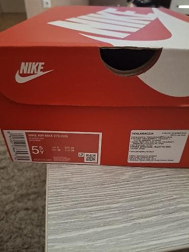 pin up haljine: Nike Air Max 270 (GS) – potpuno crne patike - Model: Air Max 270 (GS) — 3