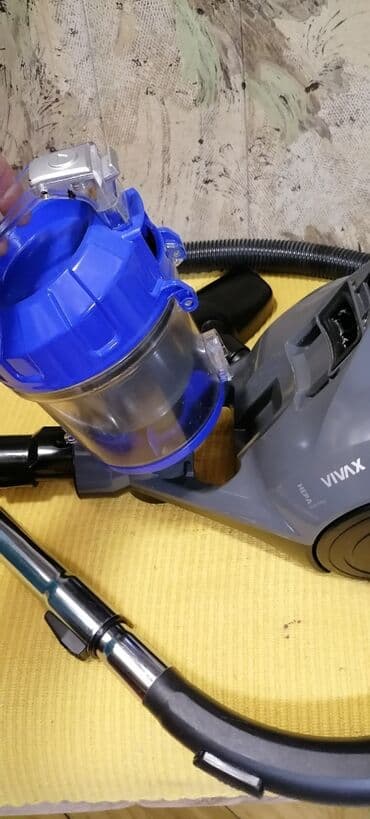 Handheld Vacuum Cleaners: Usisivač VIVAX bez kese ispravan i kompletan
 Mirjevo — 3