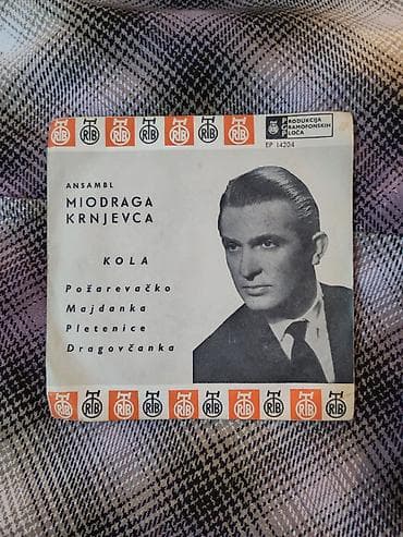 fox: Vinil ploča (EP) – Ansambl Miodraga Krnjevca: “Kola” Izdanja: PGP RTB — 1