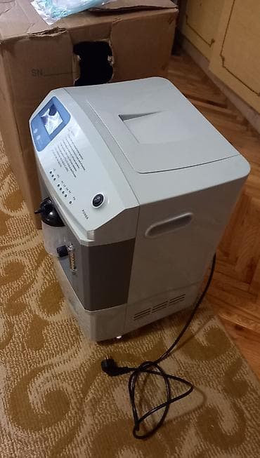 medicinski nameštaj: Koncentrator kiseonika. Prodajem koncentrator kiseonika ima samo 157 — 3