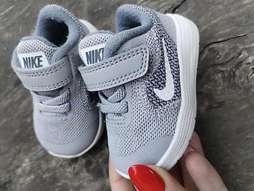 Nike patike za bebe dečake, broj 17. - Model: bebi sportske patike sa