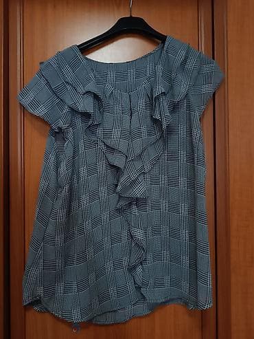 pull and bear majice: Ženska bluza bez rukava sa volanima - Model: lepršava bluza A-kroja — 1