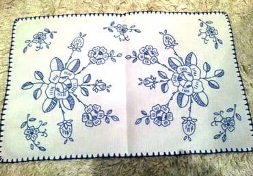 Doilies, New, color - White