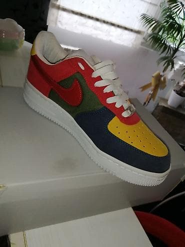 nike patike 2021: Nike Air Force 1 Low patike – višebojni model - Silueta: klasični AF1 — 2